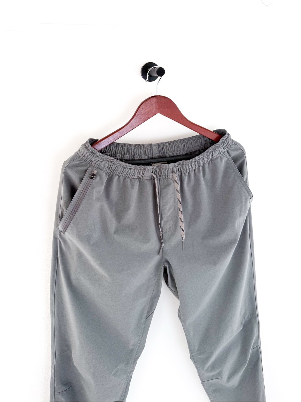 NEW Eddie Bauer Men's Gray Athletic Jogger Pants Casual Drawstring M - Picture 8 of 12